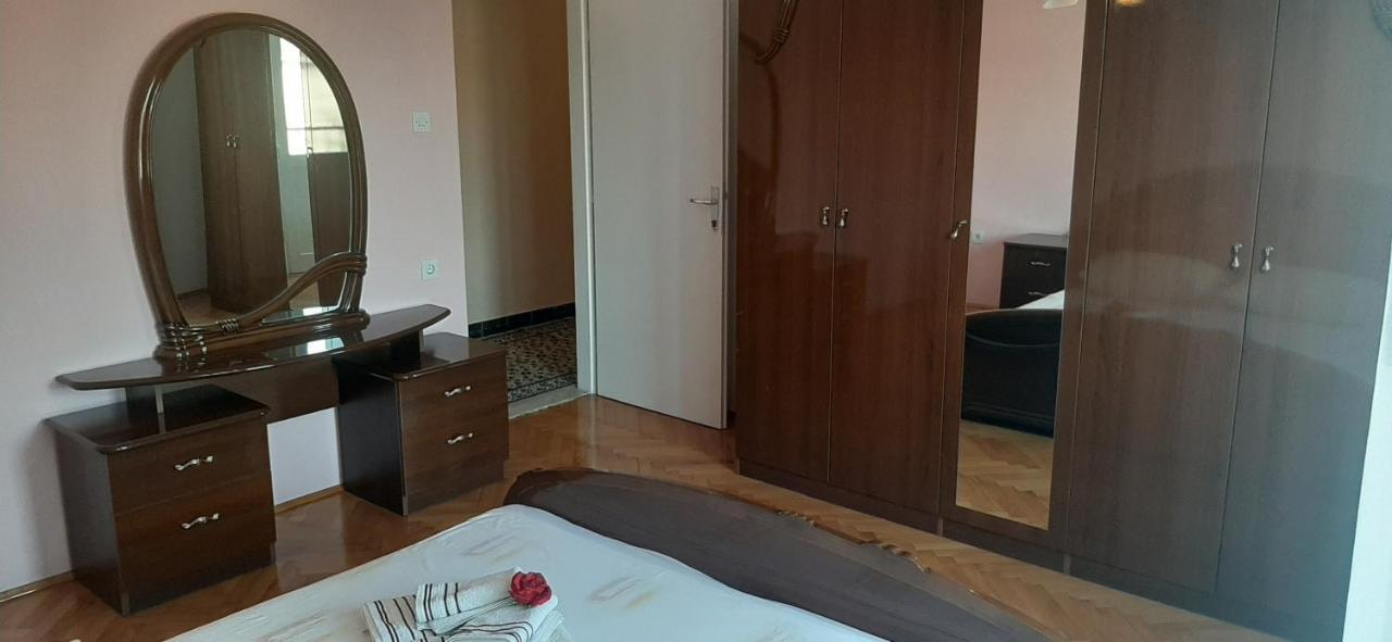 Apartment Vana Trogir Luaran gambar