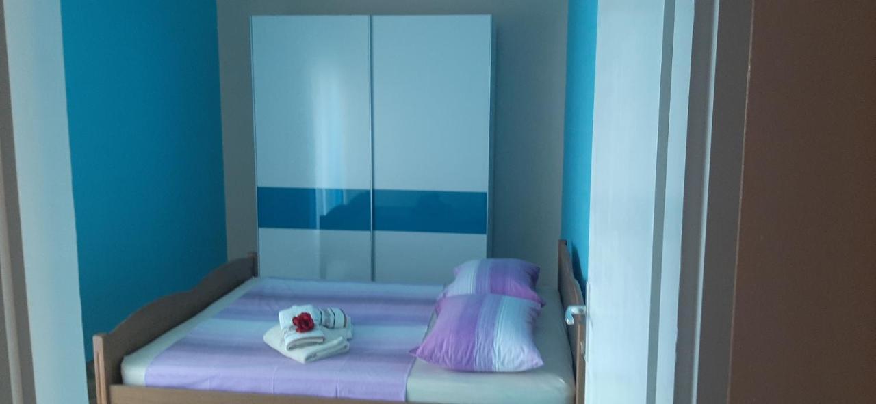 Apartment Vana Trogir Luaran gambar