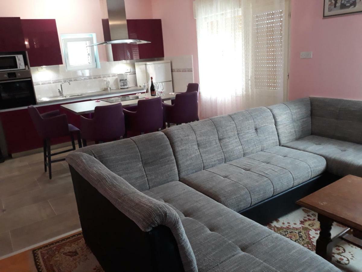 Apartment Vana Trogir Luaran gambar